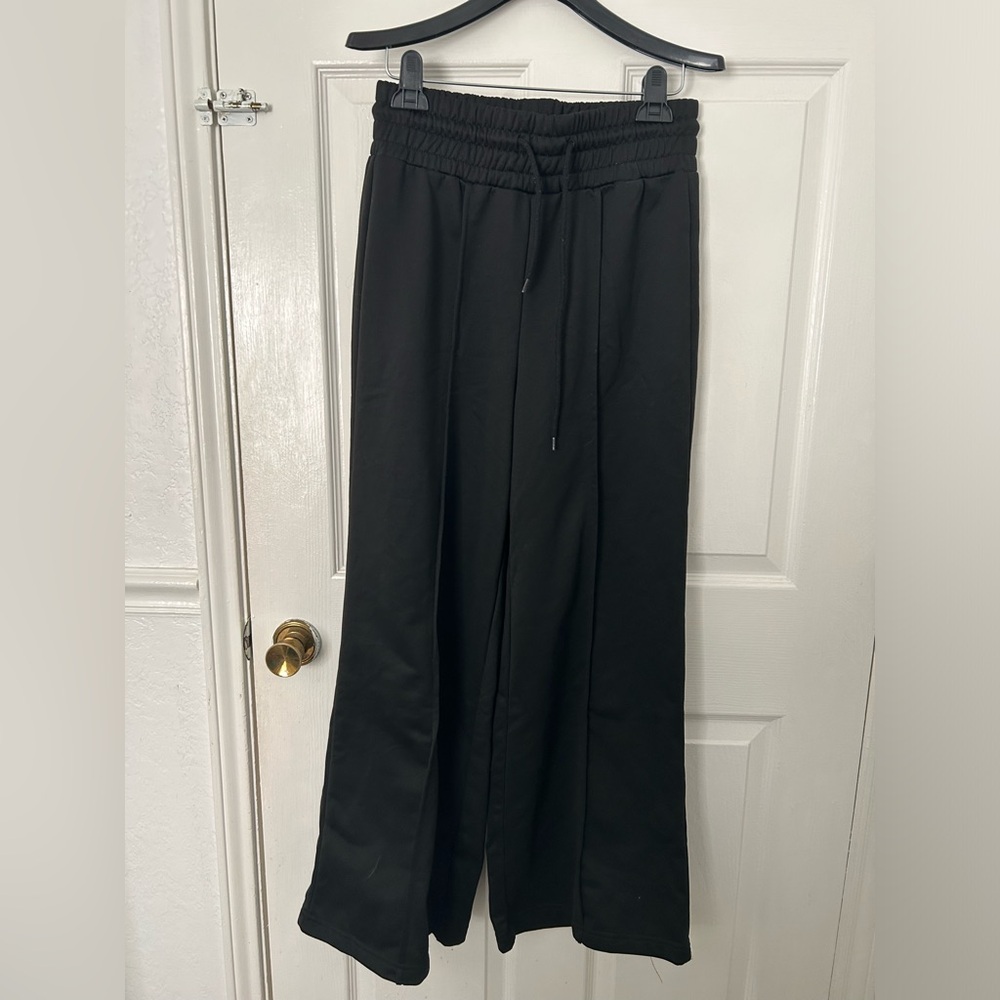 SHEIN Black Wide-Leg Drawstring Jogger Pants